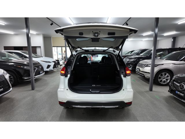 X-TRAIL 2WD