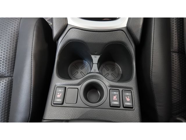 X-TRAIL 2WD
