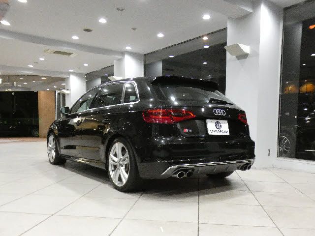 AUDI S3 SPORTBACK