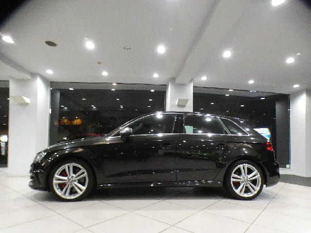 AUDI S3 SPORTBACK