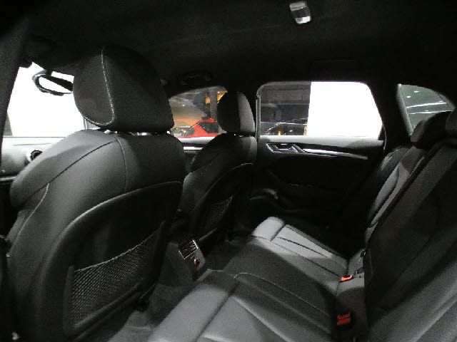 AUDI S3 SPORTBACK