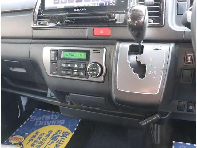 HIACE van 4WD