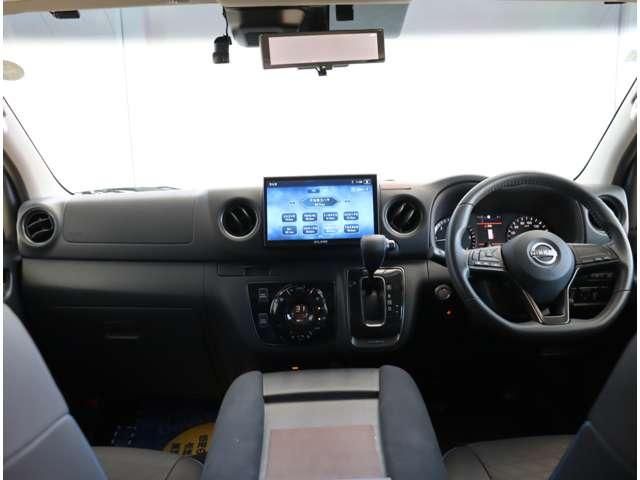 CARAVAN van 4WD