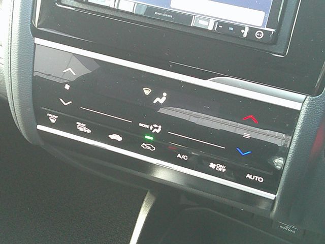 FIT HYBRID 4WD