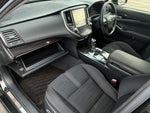CROWN sedan