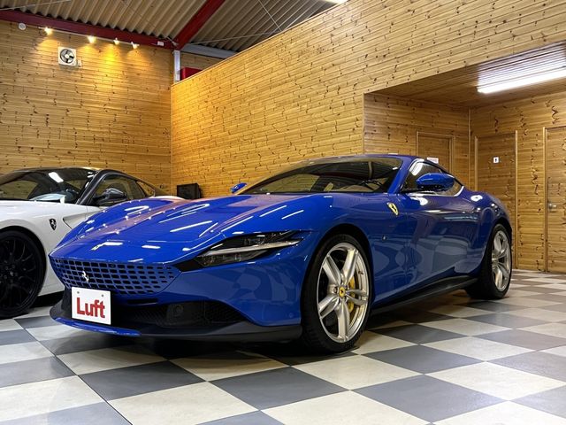 FERRARI Roma