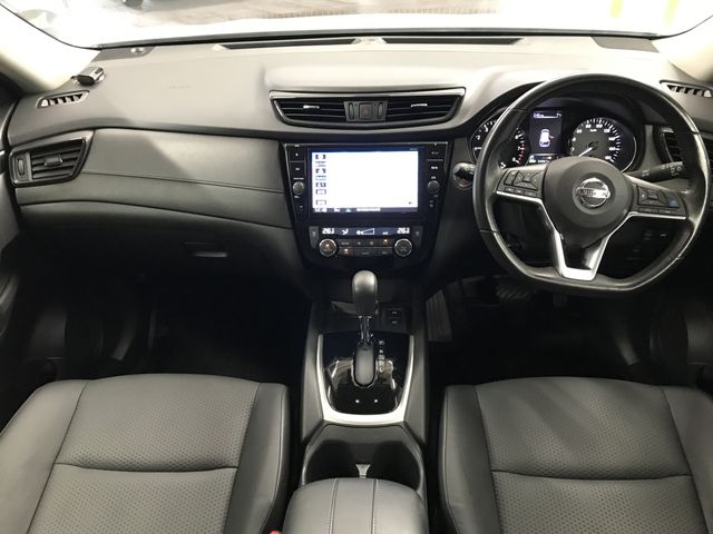 X-TRAIL 2WD