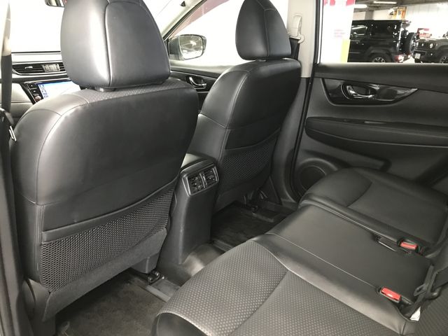 X-TRAIL 2WD