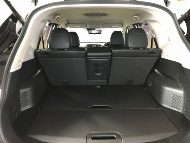 X-TRAIL 2WD