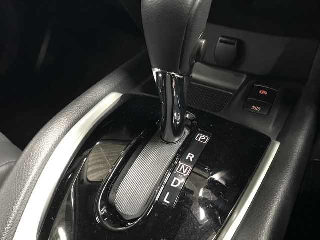 X-TRAIL 2WD