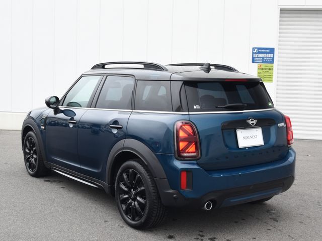 MINI COOPER D CROSSOVER