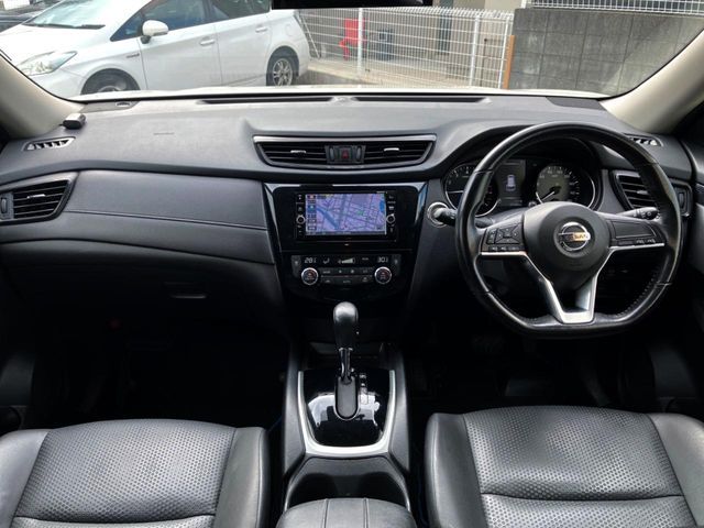 X-TRAIL HYBRID 4WD