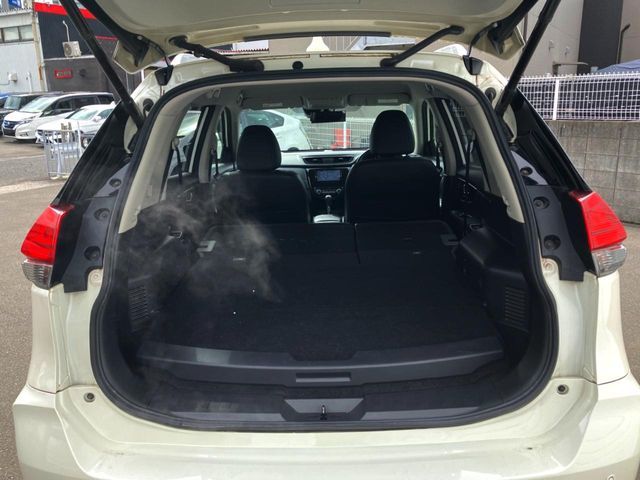 X-TRAIL HYBRID 4WD