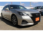 CROWN sedan