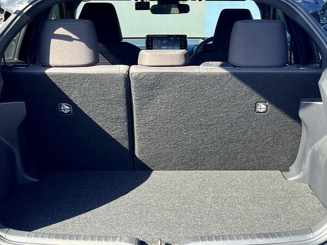 YARIS HYBRID