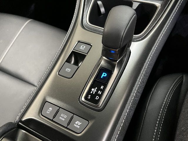 LEXUS LBX