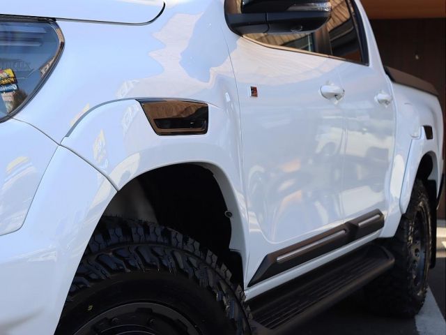 HILUX 4WD