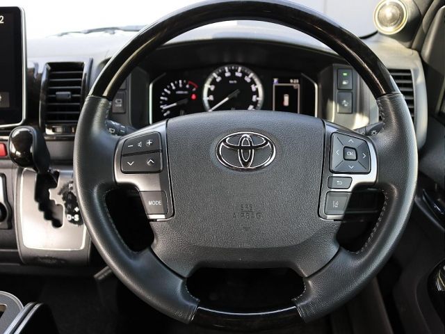 HIACE van 2WD