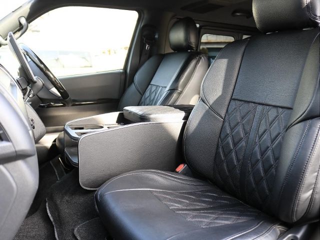 HIACE van 2WD