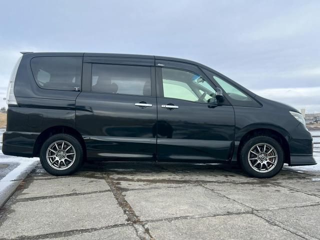 SERENA  WG 4WD