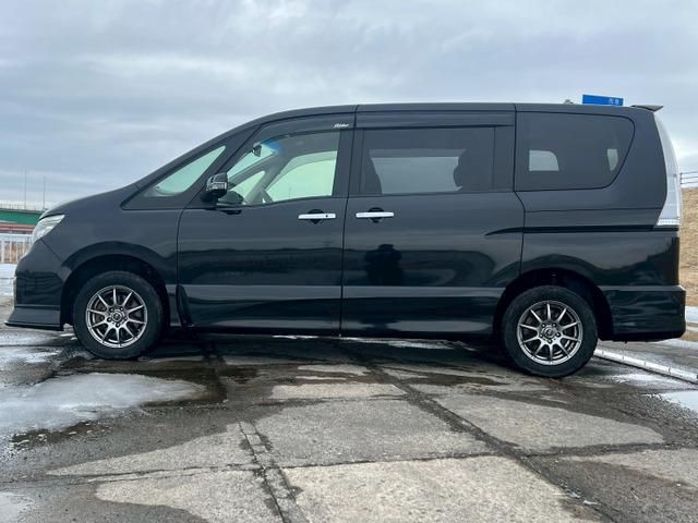 SERENA  WG 4WD