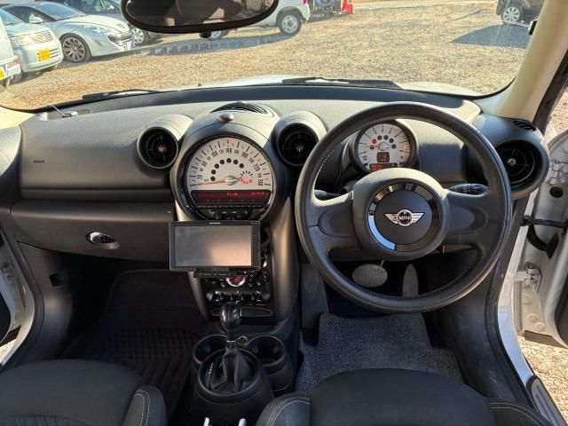 BMW MINI COOPER PACEMAN