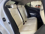 LEXUS UX300e