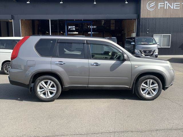 X-TRAIL 4WD