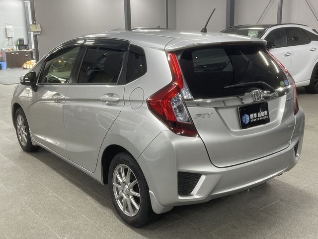FIT HYBRID