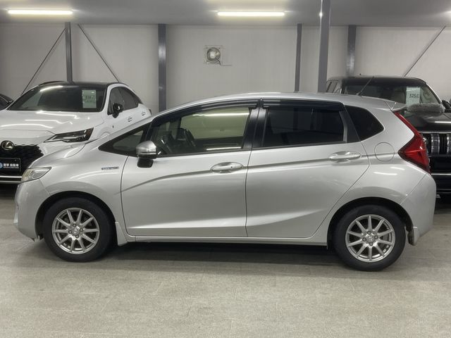 FIT HYBRID