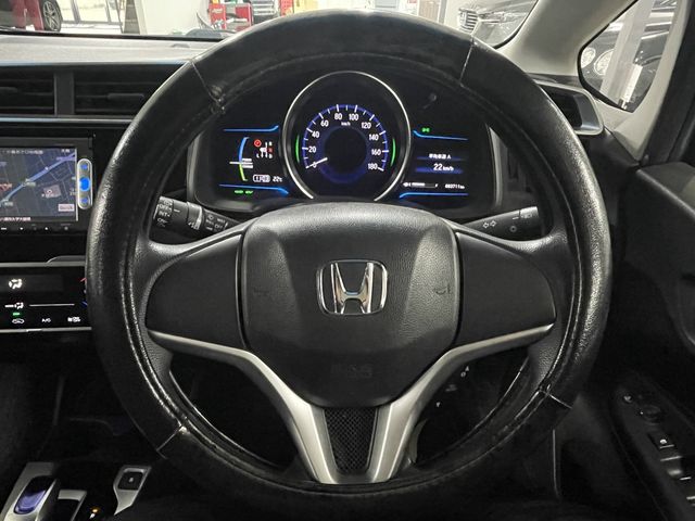 FIT HYBRID