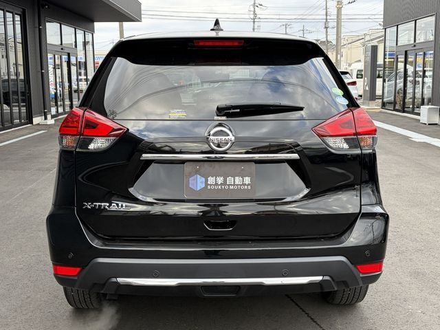 X-TRAIL 2WD