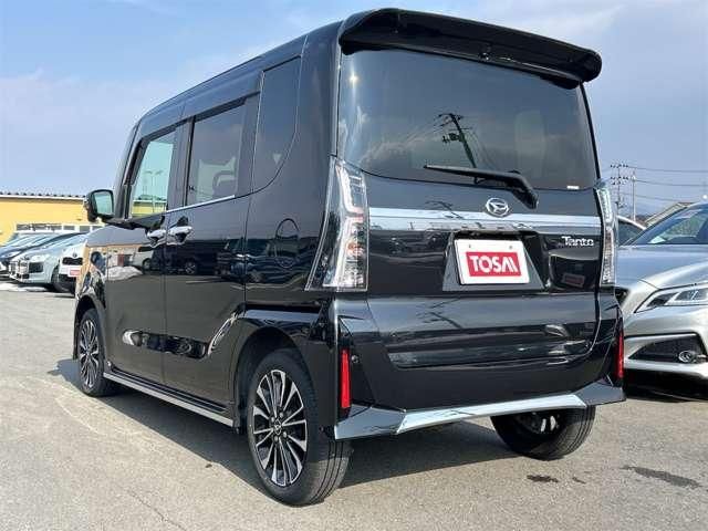 TANTO CUSTOM 4WD