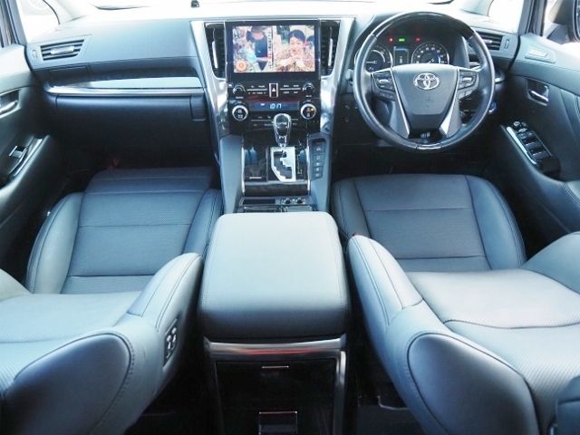 ALPHARD hybrid 4WD