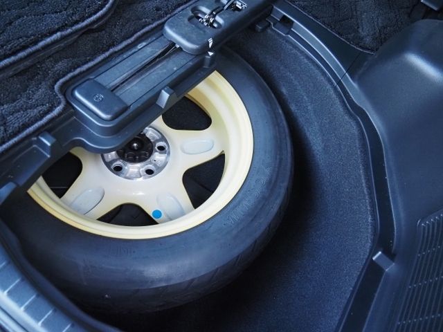 ALPHARD hybrid 4WD