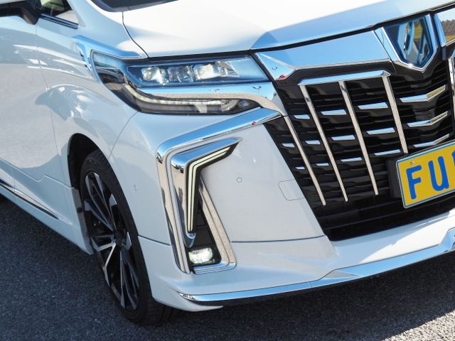 ALPHARD hybrid 4WD