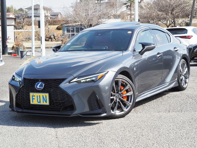 LEXUS IS300h