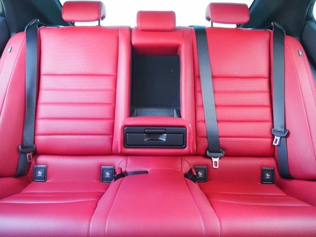 LEXUS IS300h