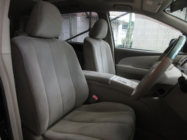 ESTIMA HYBRID 4WD