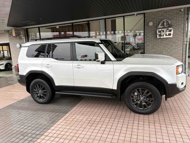 LANDCRUISER 250