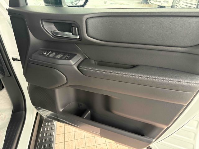 LANDCRUISER 250