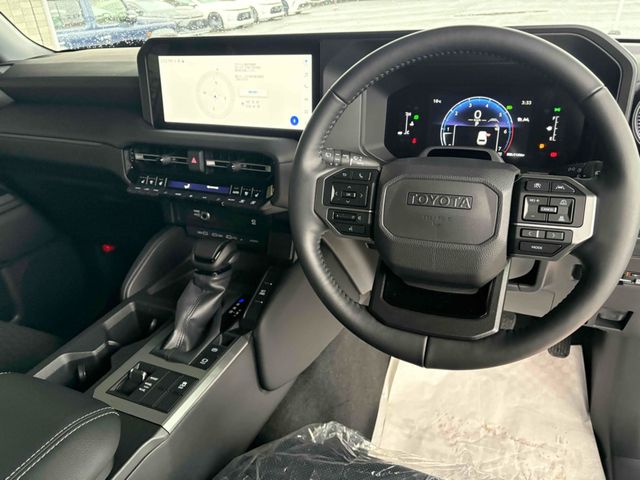LANDCRUISER 250