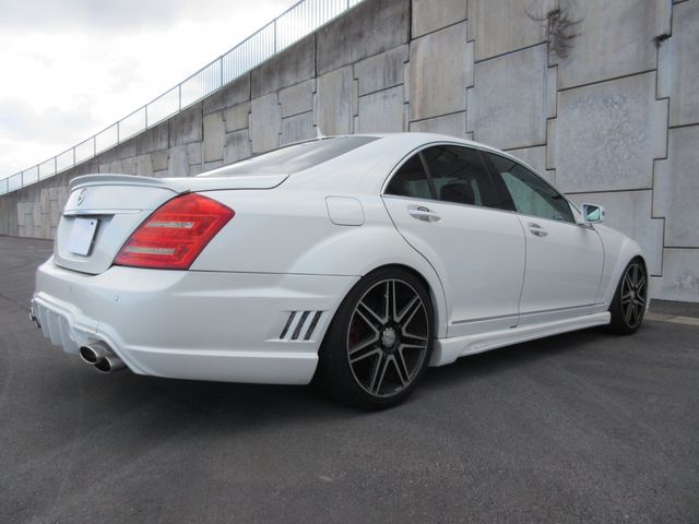 MERCEDES BENZ S class