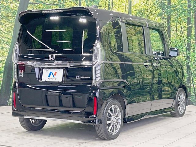 N-BOX CUSTOM