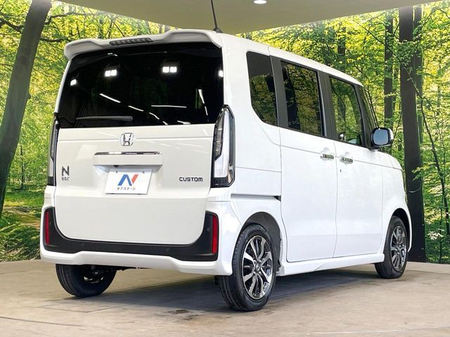 N-BOX CUSTOM