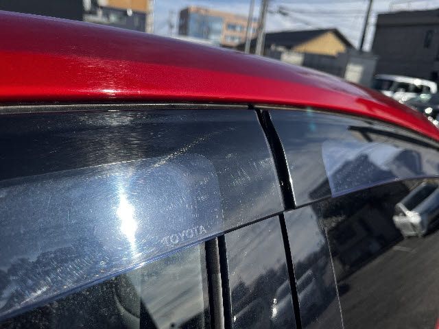 PRIUS 4WD