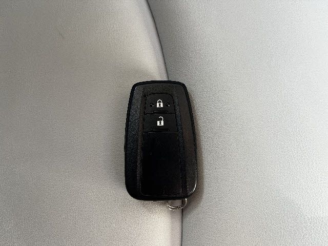 PRIUS 4WD