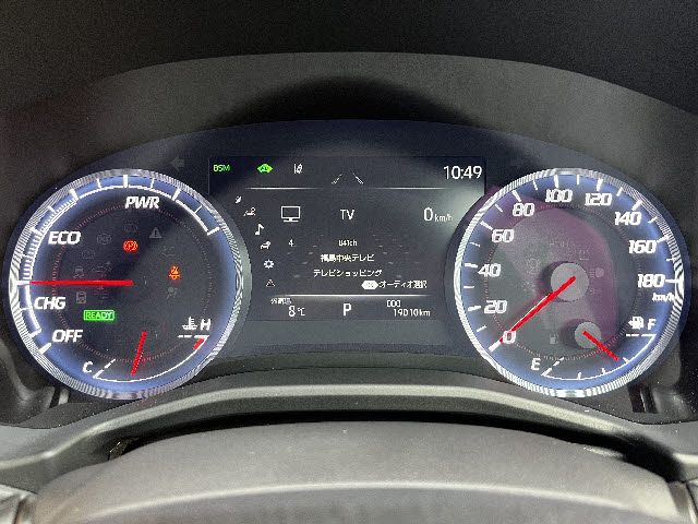 CROWN sedan hybrid
