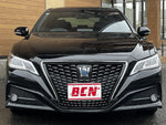 CROWN sedan hybrid