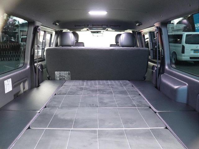 HIACE van 2WD